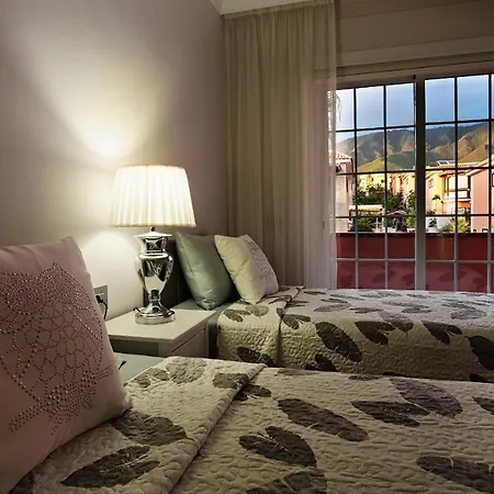 Gorgeous View Capitana Adeje 4bd/3bth +sauna * 阿德耶