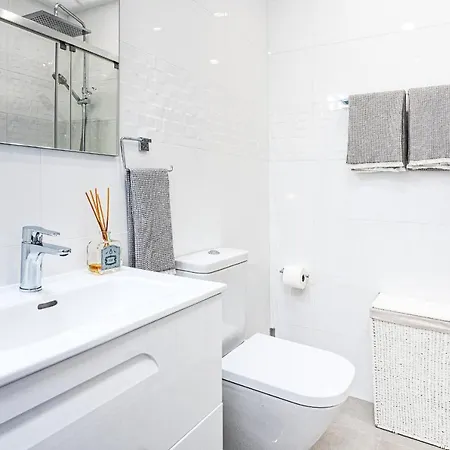 Gorgeous View Capitana Adeje 4bd/3bth +sauna 阿德耶